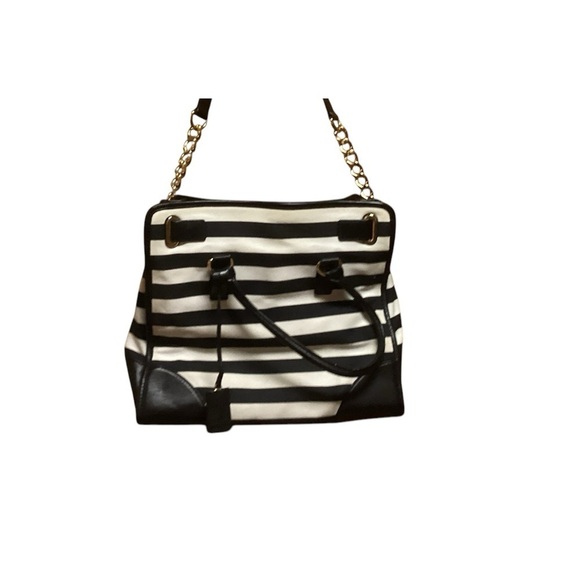 MICHAEL KORS HAMILTON BLACK/WHITE STRIPED SHOULDER BAG WITH ZIPPER LOCK AND KEY - Picture 2 of 4